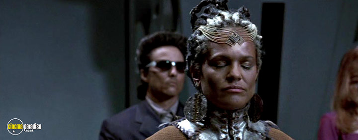 A still #4 from The One (2001)