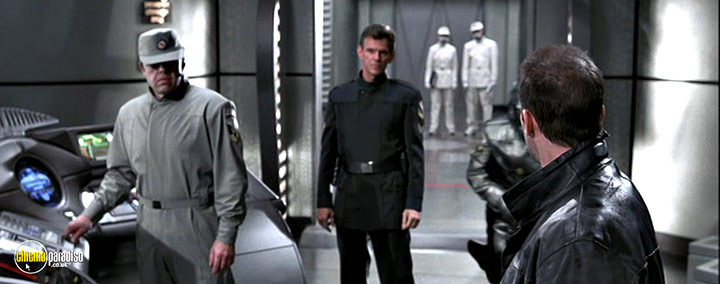 A still #7 from The One (2001)