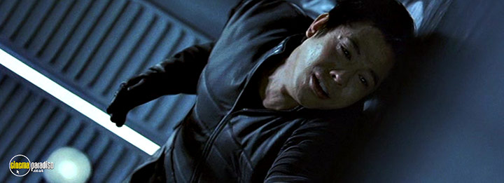 A still #9 from The One (2001)