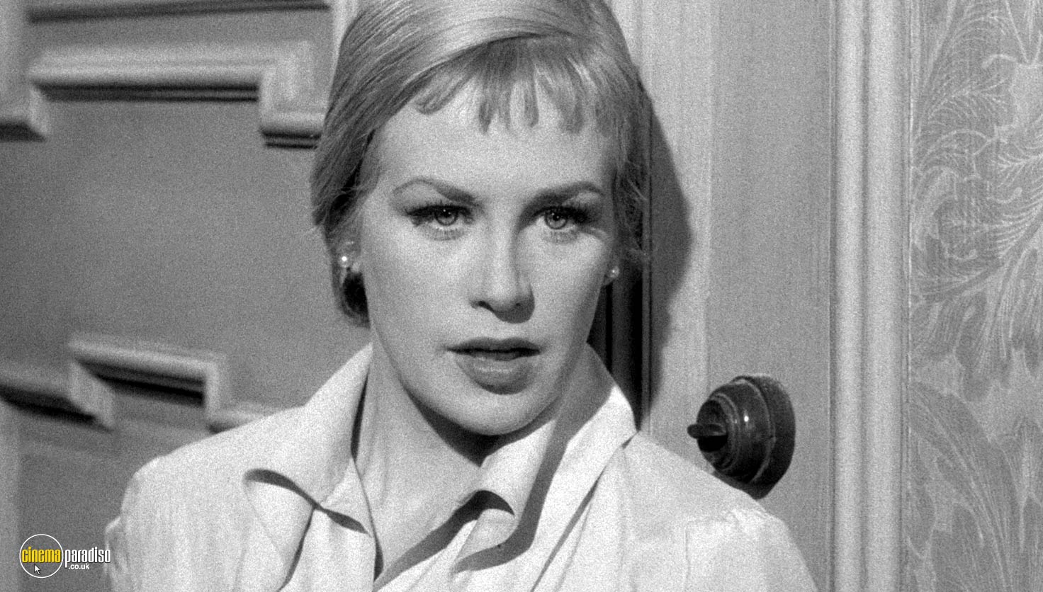 A still from The Man Between (1953) 