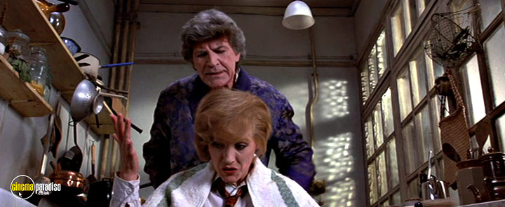 A still #31 from Victor Victoria (1982)