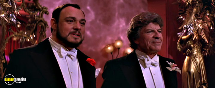 A still #8 from Victor Victoria (1982)