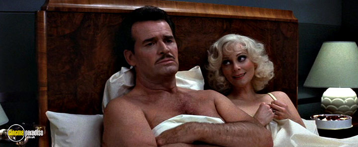 A still #22 from Victor Victoria (1982)