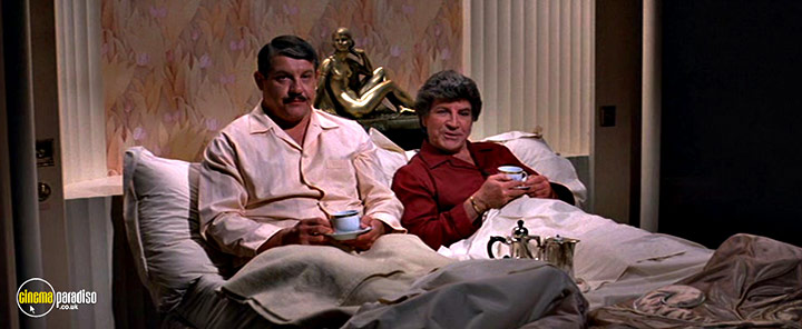 A still #6 from Victor Victoria (1982)