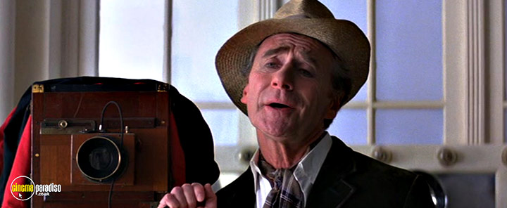 A still #5 from Victor Victoria (1982)