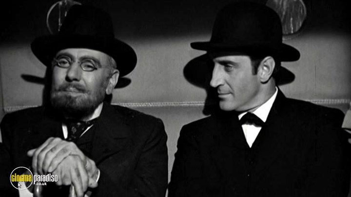 A still #4 from The Adventures of Sherlock Holmes / Sherlock Holmes and the Secret Weapon (1942)
