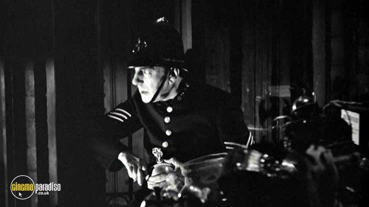 A still #1 from The Adventures of Sherlock Holmes / Sherlock Holmes and the Secret Weapon (1942)