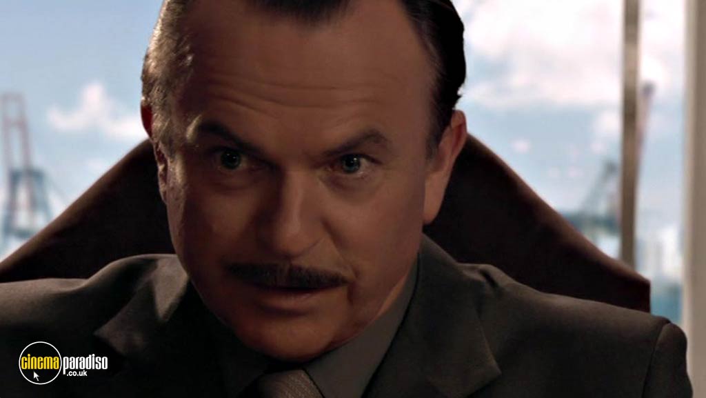 A still from The Triangle (2005) 