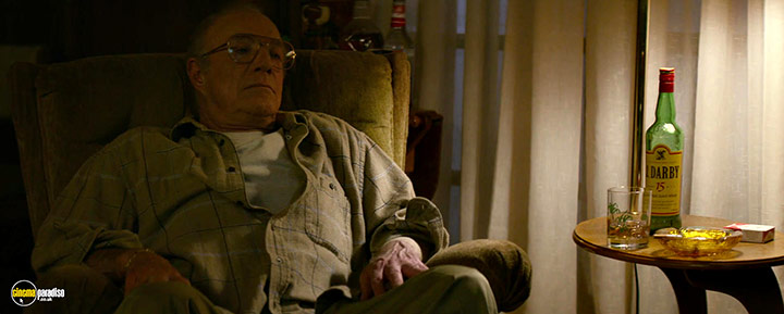 A still #28 from The Good Neighbour (2016)