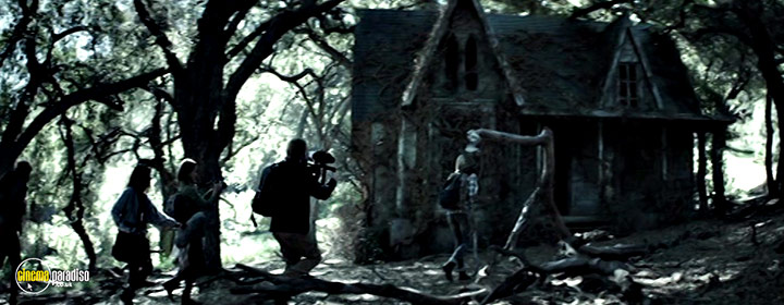 A still #22 from The Veil (2016)