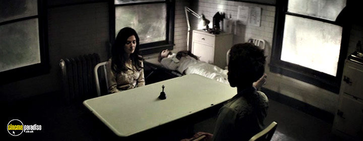 A still #19 from The Veil (2016)