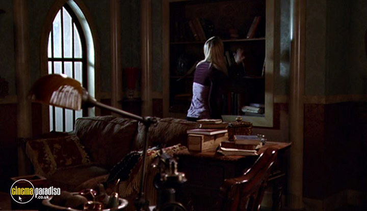 A still #4 from Charmed: Series 8 (2005)