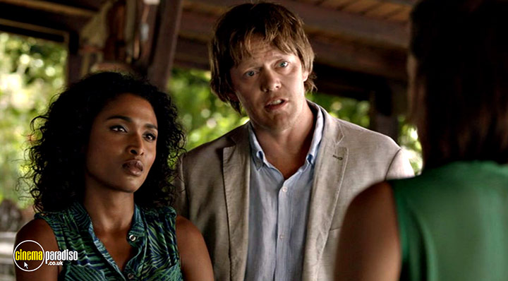 A still #23 from Death in Paradise: Series 3 (2013)
