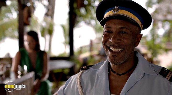 A still #22 from Death in Paradise: Series 3 (2013)