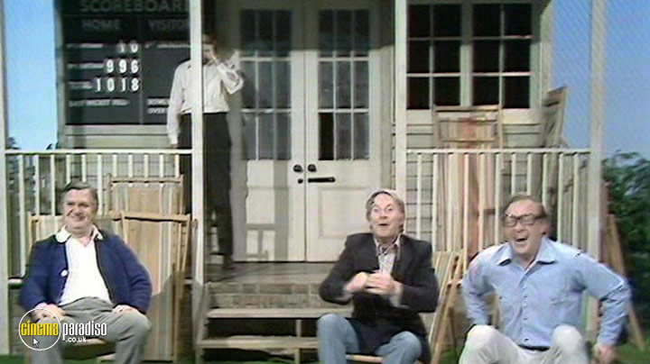 A still #3 from Morecambe and Wise: Series 7 (1973)