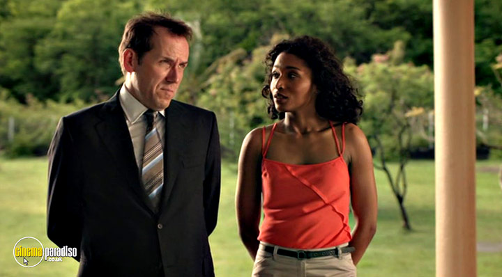 A still #10 from Death in Paradise: Series 2 (2012)