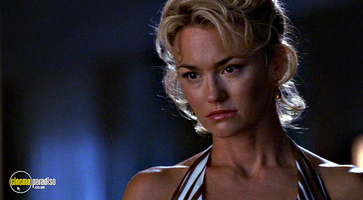 A still #35 from Nip / Tuck: Series 3 (2005)