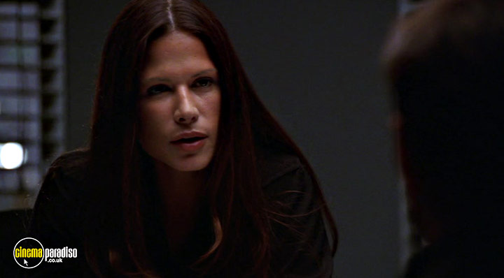 A still #33 from Nip / Tuck: Series 3 (2005)