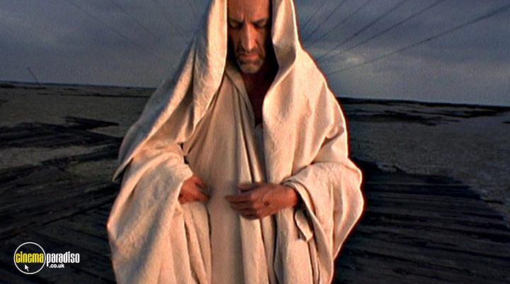 A still #7 from Derek (2008)