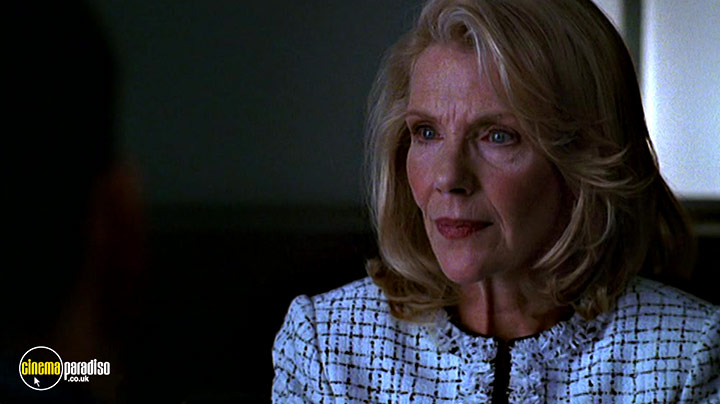 A still #56 from Nip / Tuck: Series 2 (2004)
