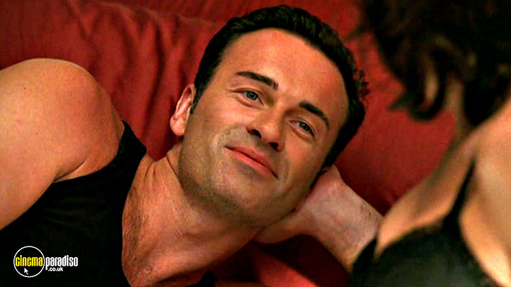 A still #55 from Nip / Tuck: Series 2 (2004)