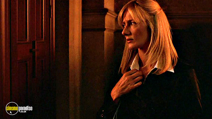 A still #51 from Nip / Tuck: Series 2 (2004)