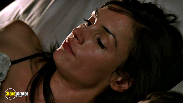 A still #44 from Nip / Tuck: Series 2 (2004)