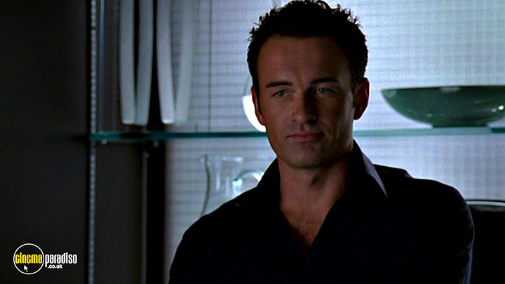 A still #43 from Nip / Tuck: Series 2 (2004)