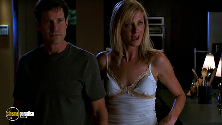 A still #5 from Nip / Tuck: Series 2 (2004)