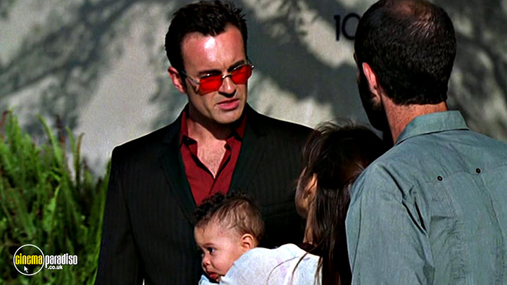 A still #29 from Nip / Tuck: Series 2 (2004)