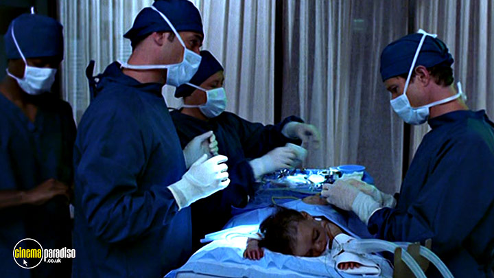 A still #28 from Nip / Tuck: Series 2 (2004)