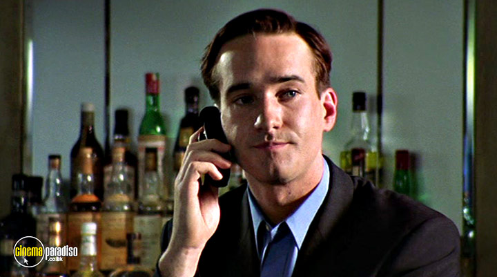 A still #25 from Perfect Strangers (2001)