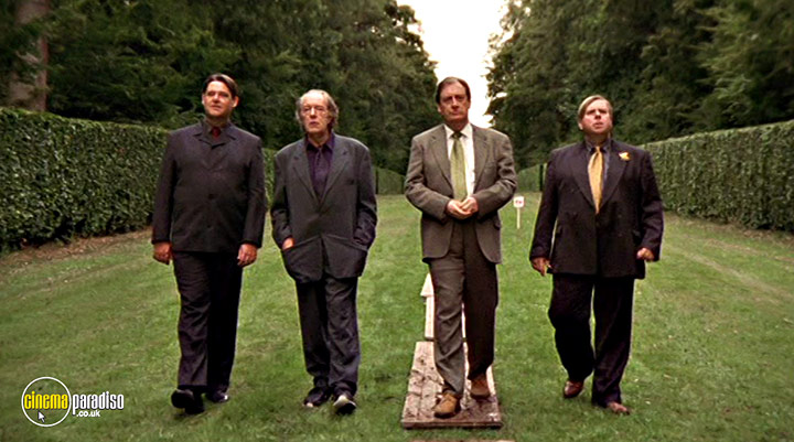 A still #16 from Perfect Strangers (2001)