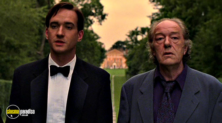 A still #6 from Perfect Strangers (2001)