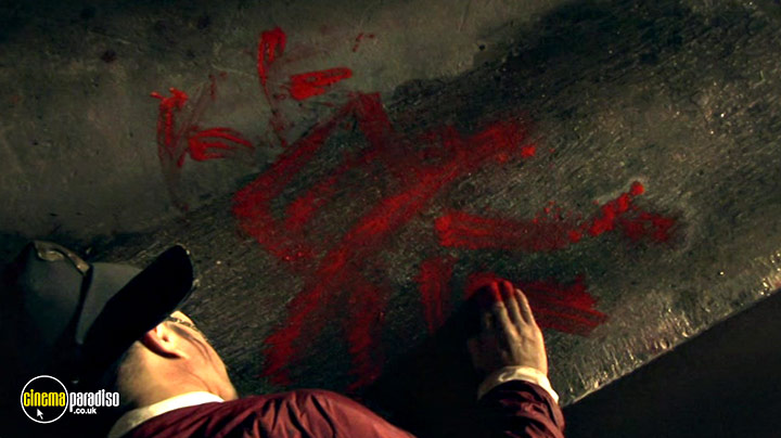 A still #29 from Secrets of the Forbidden City (2008)