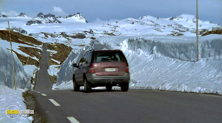 A still #37 from Silent Witness: Series 5 and 6 (2000)