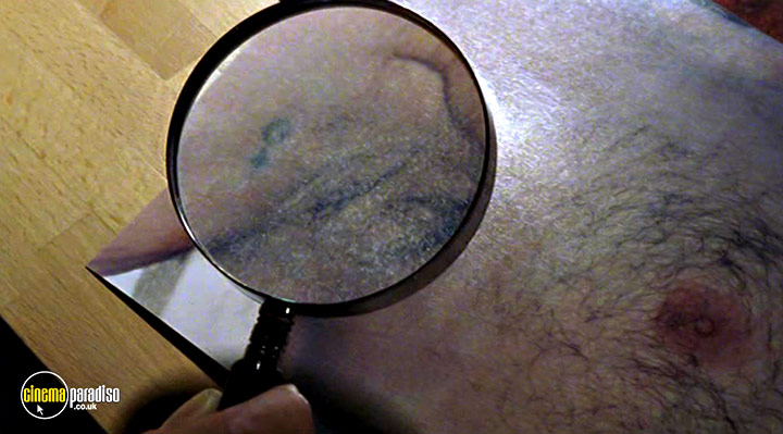 A still #21 from Silent Witness: Series 5 and 6 (2000)