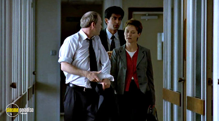 A still #20 from Silent Witness: Series 5 and 6 (2000)