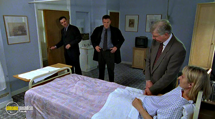 A still #13 from Silent Witness: Series 5 and 6 (2000)