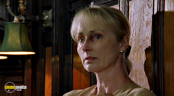 A still #4 from Silent Witness: Series 5 and 6 (2000)