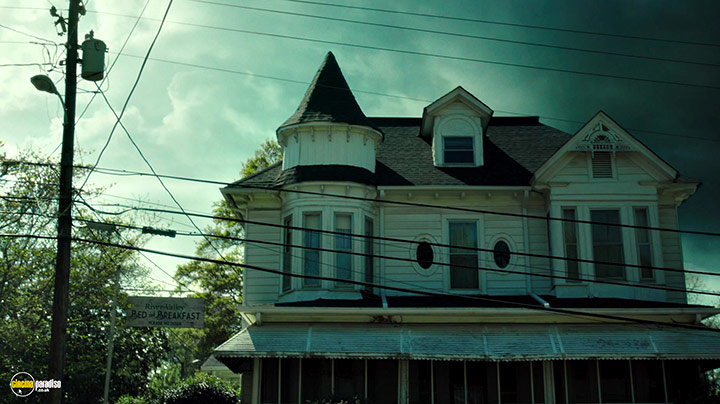 A still #11 from Rings (2017)