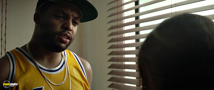 A still #21 from Ingrid Goes West (2017)
