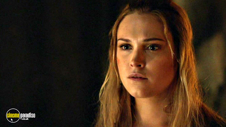 A still #15 from The 100: Series 4 (2017)