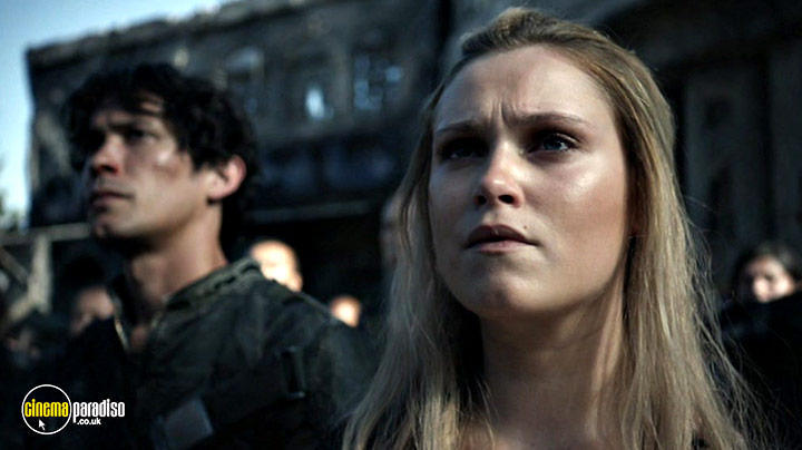 A still #12 from The 100: Series 4 (2017)