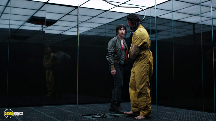 A still #19 from Ghost in the Shell (2017)