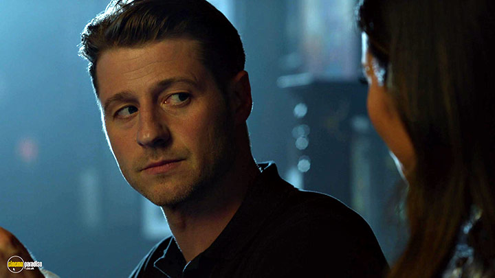 A still #19 from Gotham: Series 3 (2016)
