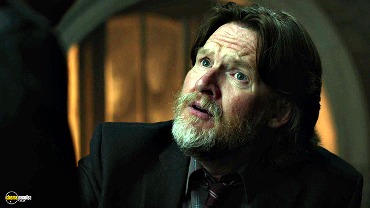 A still #14 from Gotham: Series 3 (2016)