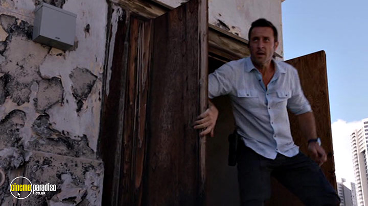A still #43 from Hawaii Five-0: Series 7 (2016)