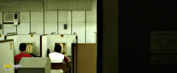 A still #9 from 4 Days (2016)