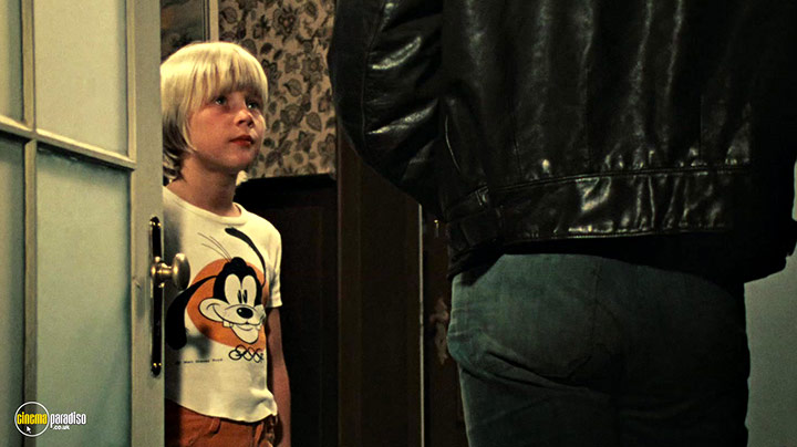 A still #20 from Eight Hours are Not a Day (1973)